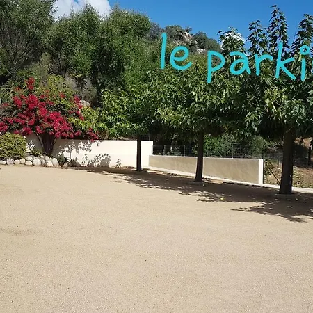 U Melu Grand T3 Jaune A L'etage *