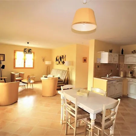 U Melu Grand T3 Jaune A L'etage *