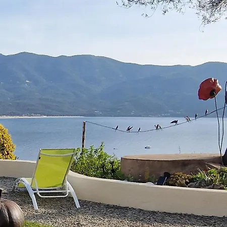 U Melu Grand T3 Jaune A L'etage 公寓 *