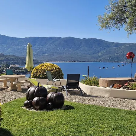 U Melu Grand T3 Jaune A L'etage 公寓