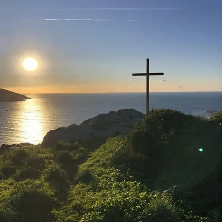 U Melu Grand T3 Jaune A L'etage