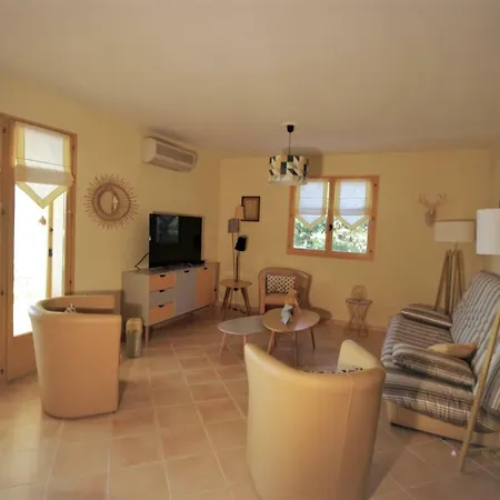 公寓 U Melu Grand T3 Jaune A L'etage 提乌克西亚