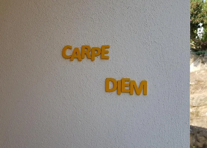 Apartman U Melu Grand T3 Jaune A L'etage *