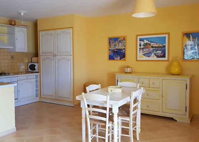 U Melu Grand T3 Jaune A L'etage